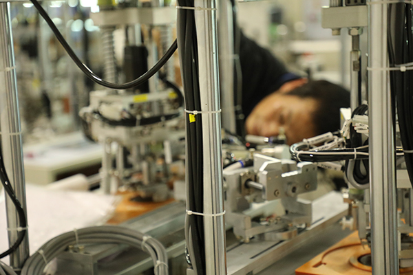 手動精密點(diǎn)膠機(jī)廠家