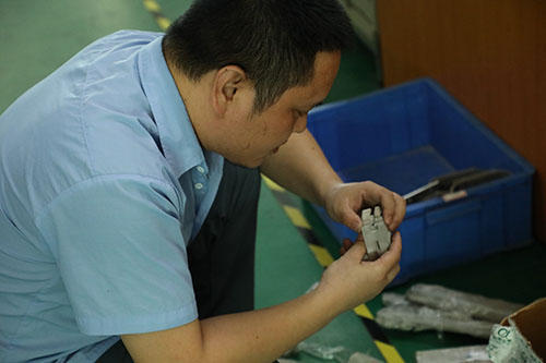 全自動(dòng)三合一點(diǎn)膠機(jī)