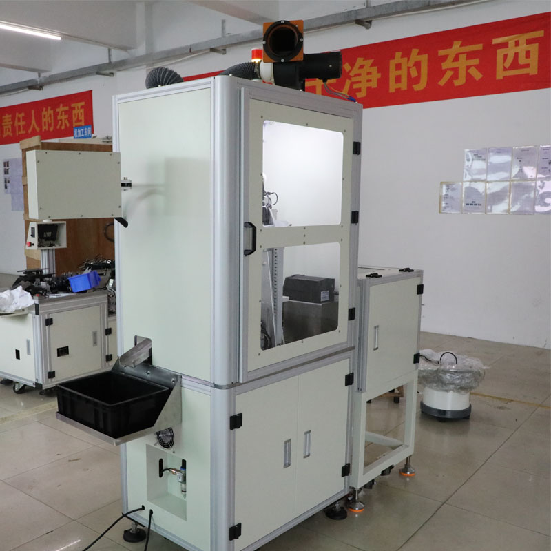 正極片自動(dòng)焊錫機(jī)4