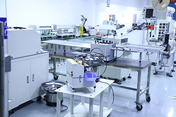 廣州自動(dòng)點(diǎn)膠機(jī)廠家