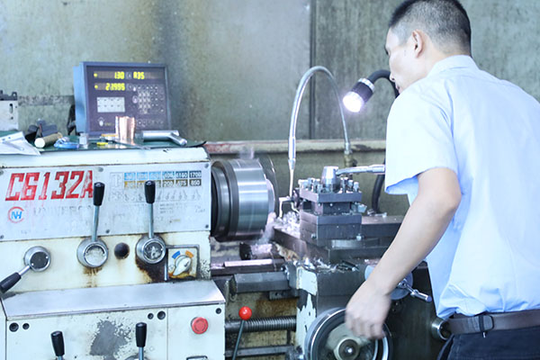 自動點(diǎn)膠機(jī)供應(yīng)商