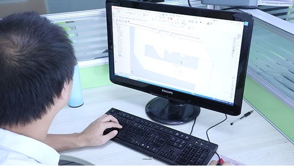 三軸自動(dòng)點(diǎn)膠機(jī)