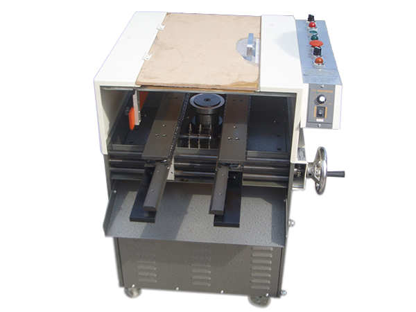 CR-400 PCB板自動切腳機(jī)