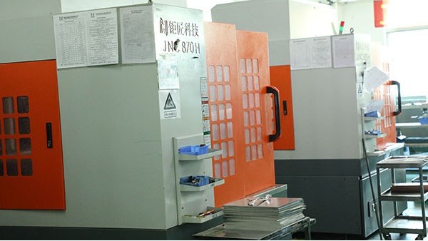 全自動點膠機廠家價格