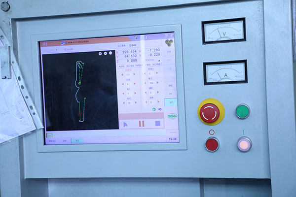 自動(dòng)點(diǎn)膠機(jī)廠家