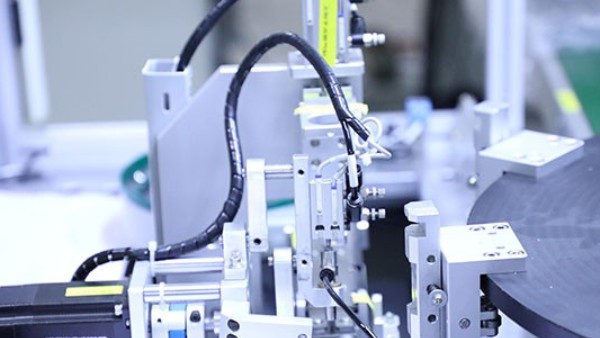 手持式激光焊接機(jī)