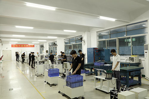 深圳高速自動點膠機(jī)