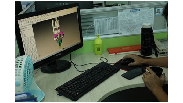 自動點(diǎn)膠機(jī)